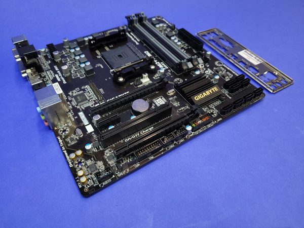 Gigabyte GA-F2A88XM-D3H Micro-ATX-Mainboard