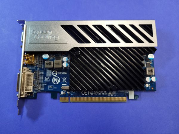 Gigabyte GV-R545SC-1GI Grafikkarte – Bild 2