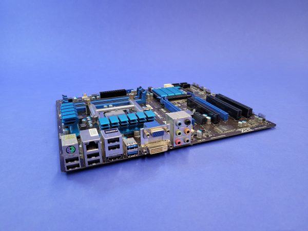ASUS ROG Strix B550-F Gaming Mainboard