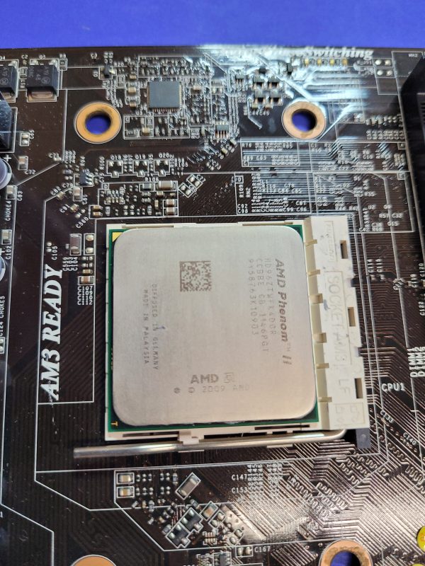 MSI 870-C45 Mainboard mit AMD Phenom II & Lüfter – Bild 2