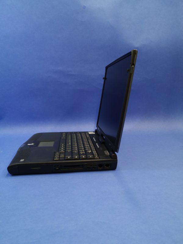 Compaq Presario 1800 – Robuster Notebook-Klassiker für Retro-Fans – Bild 3
