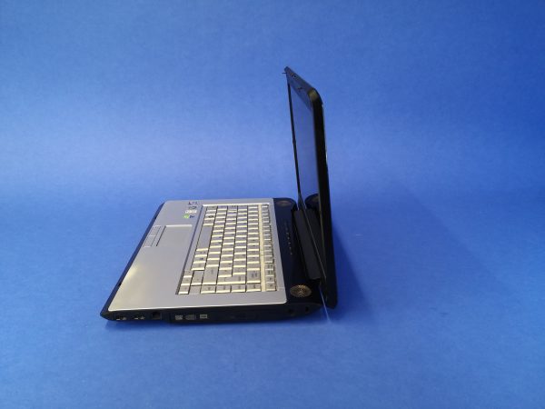 Toshiba Satellite A205 – Bild 4