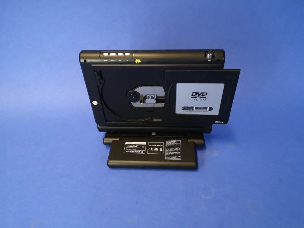 Xoro HSD7510 – Tragbarer DVD-Player mit integriertem DVB-T Empfänger – Bild 6