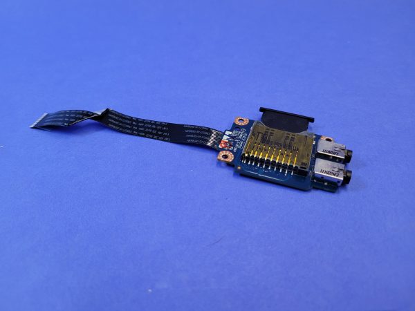 Ersatzteile aus Lenovo G575 – Bild 4