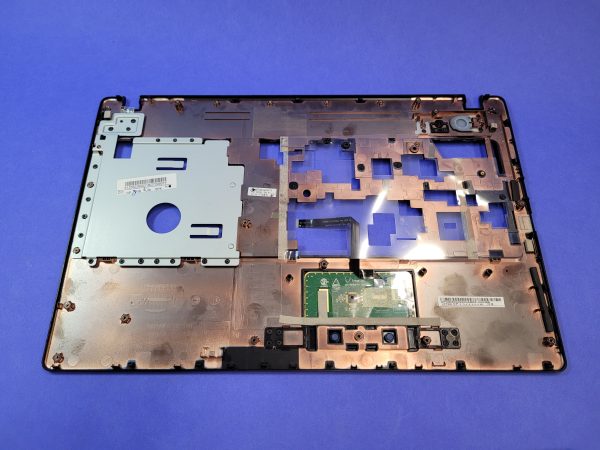 Ersatzteile aus Lenovo G575 – Bild 2