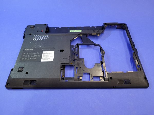 Ersatzteile aus Lenovo G575 – Bild 3