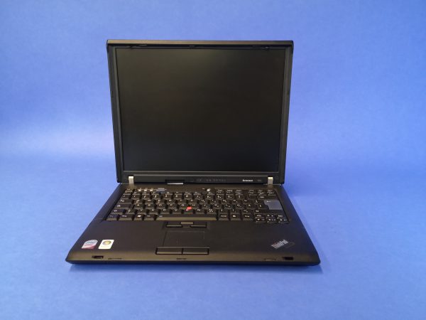 Lenovo ThinkPad T61 mit Linux-System (elementary OS 8)