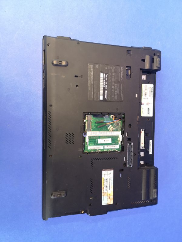 Lenovo ThinkPad T410 mit Core i5 & Displayfehler (funktionstüchtig) – Bild 4