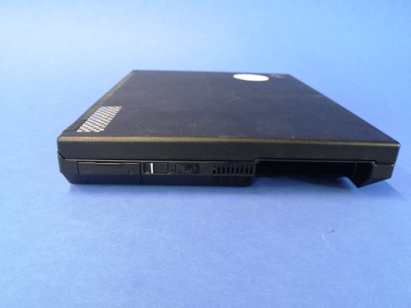 IBM ThinkPad 390E – Retro-Laptop mit Windows 98 & Pentium II – Bild 3