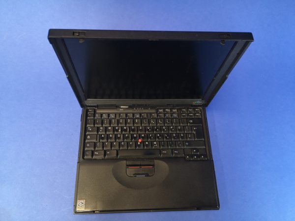 IBM ThinkPad 390E – Retro-Laptop mit Windows 98 & Pentium II – Bild 9