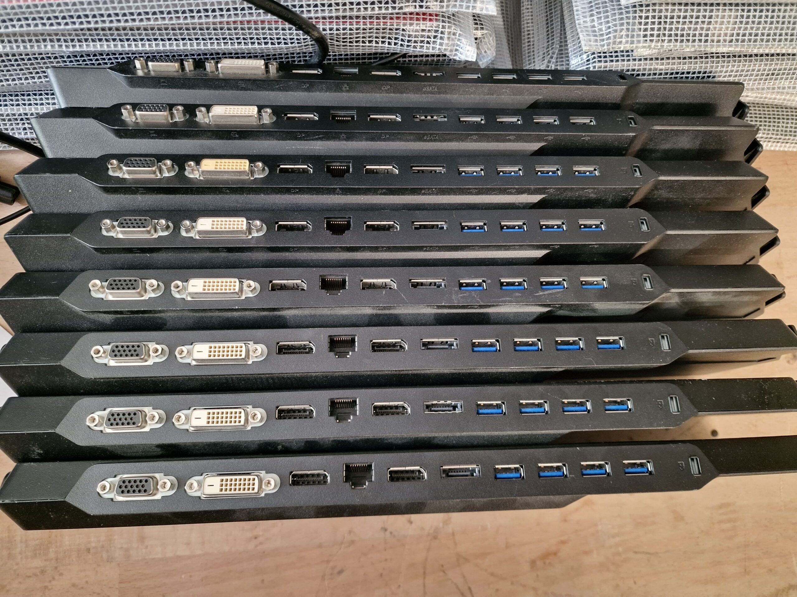 Fujitsu LIFEBOOK Port Replicator FPCPR231 – Dockingstation CP662803 – gebraucht