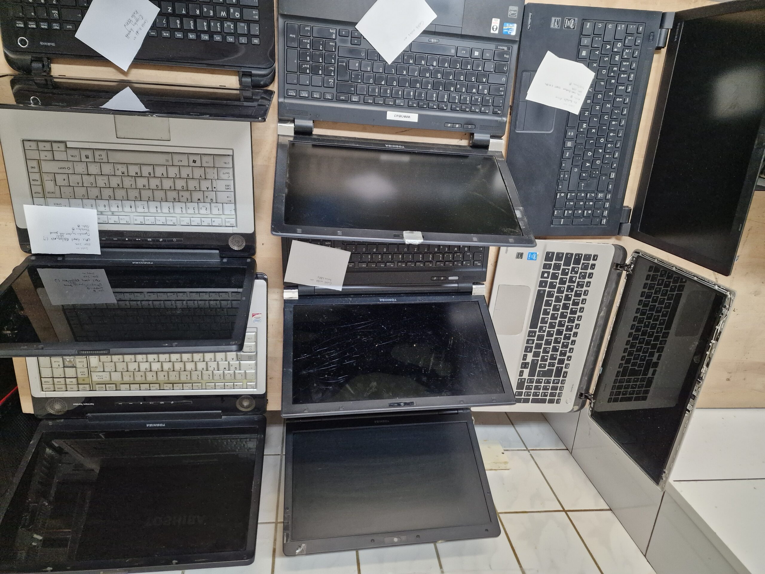 Linux Laptops ab 89 € – Intel CPU, 8GB RAM, 128GB SSD, Netzteil – Bild 18