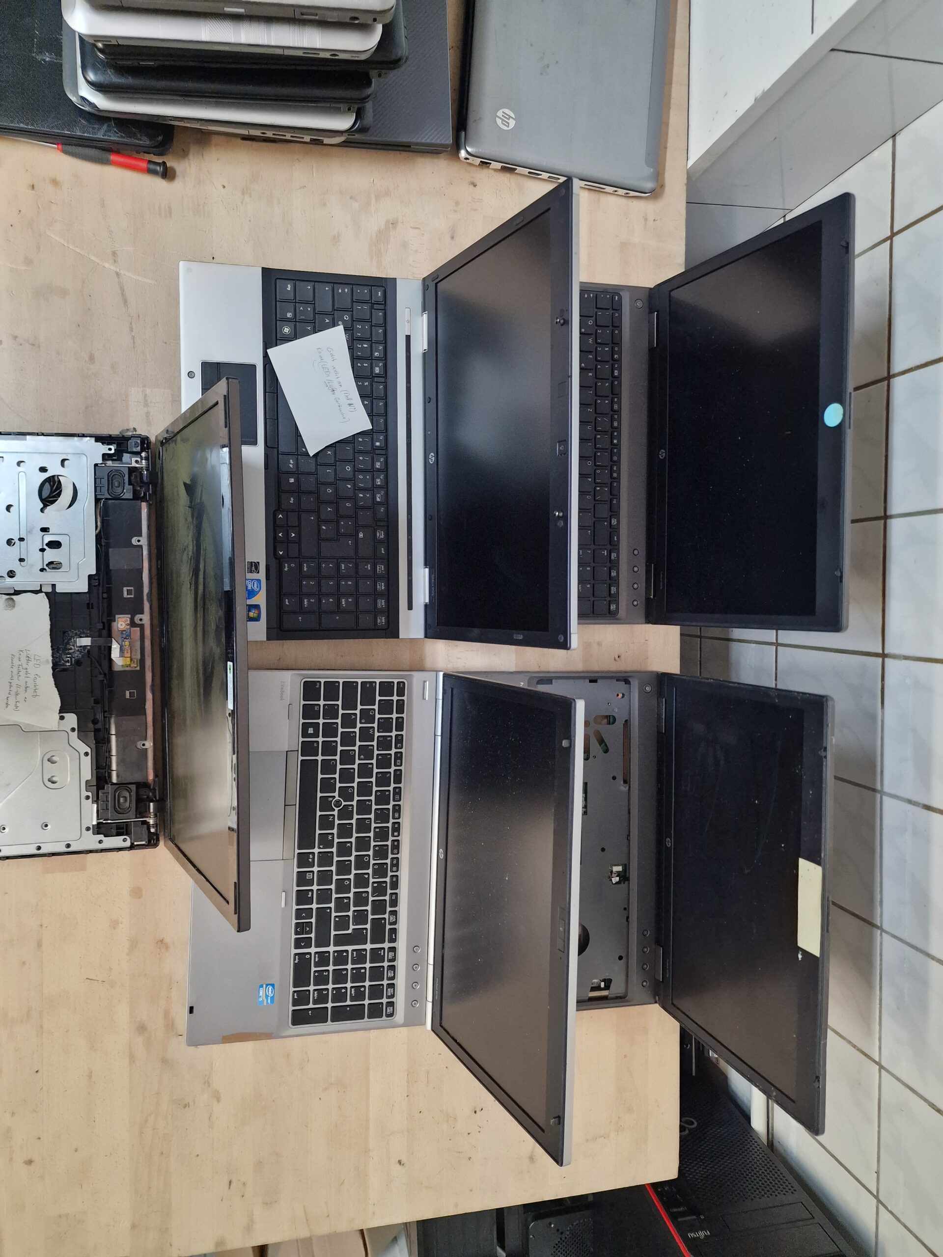Linux Laptops ab 89 € – Intel CPU, 8GB RAM, 128GB SSD, Netzteil – Bild 21