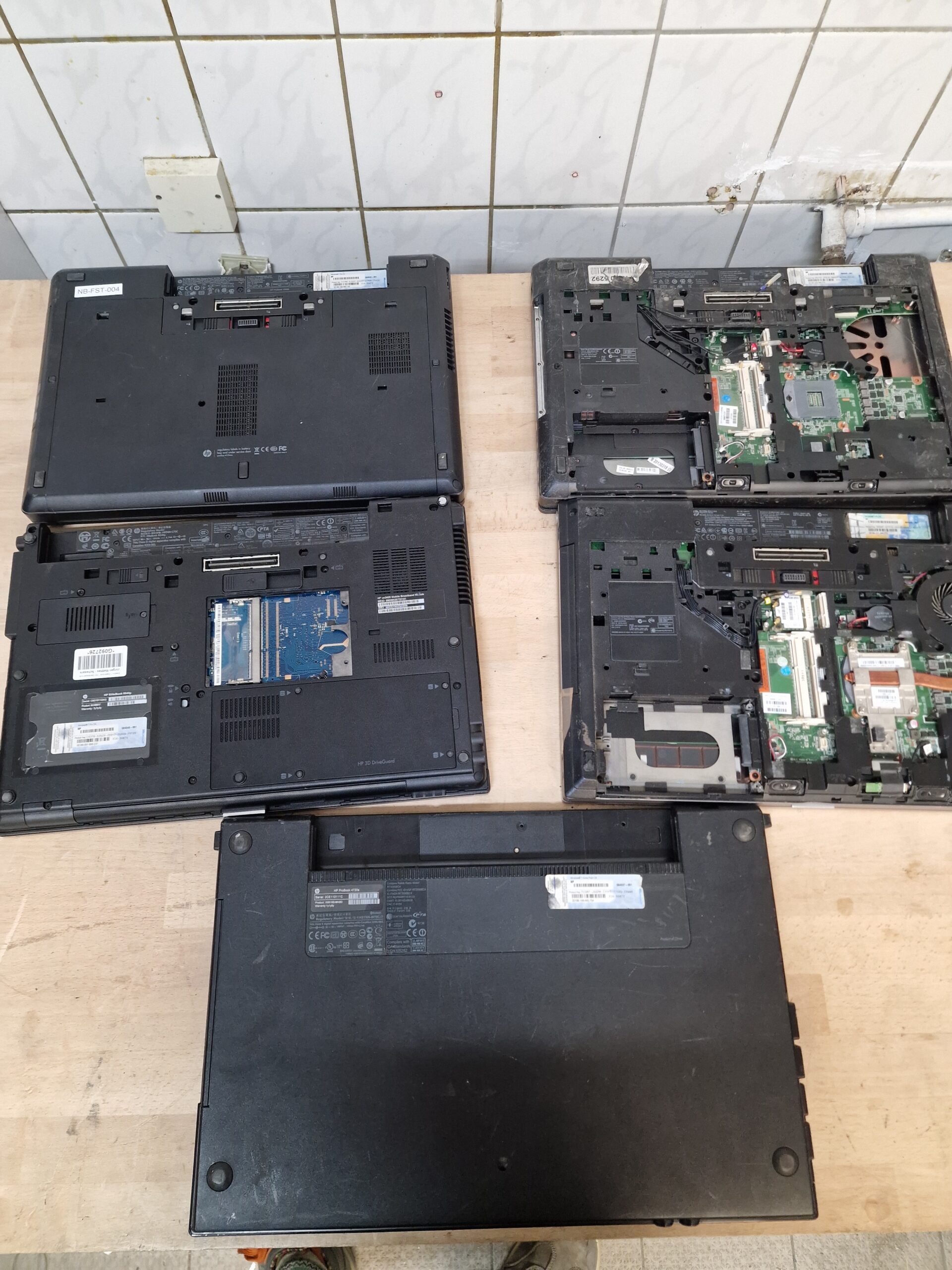 Linux Laptops ab 89 € – Intel CPU, 8GB RAM, 128GB SSD, Netzteil – Bild 23