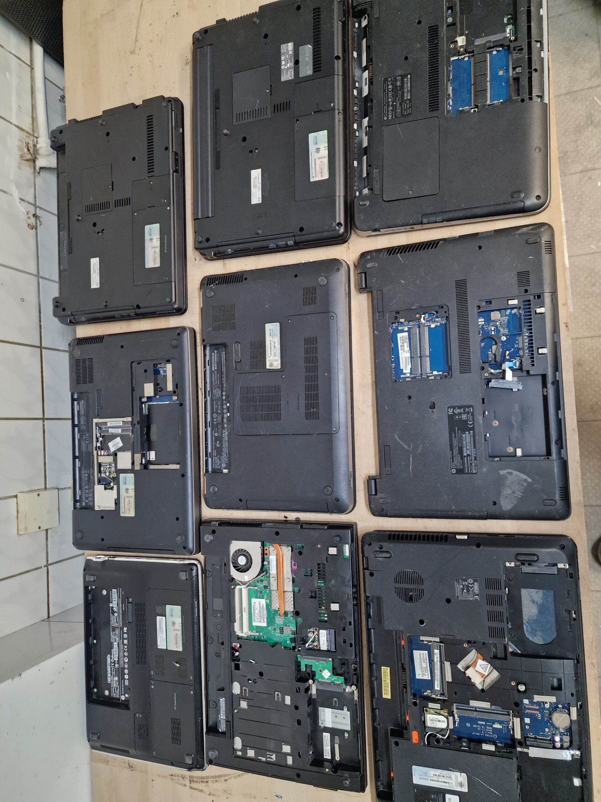 Linux Laptops ab 89 € – Intel CPU, 8GB RAM, 128GB SSD, Netzteil – Bild 26