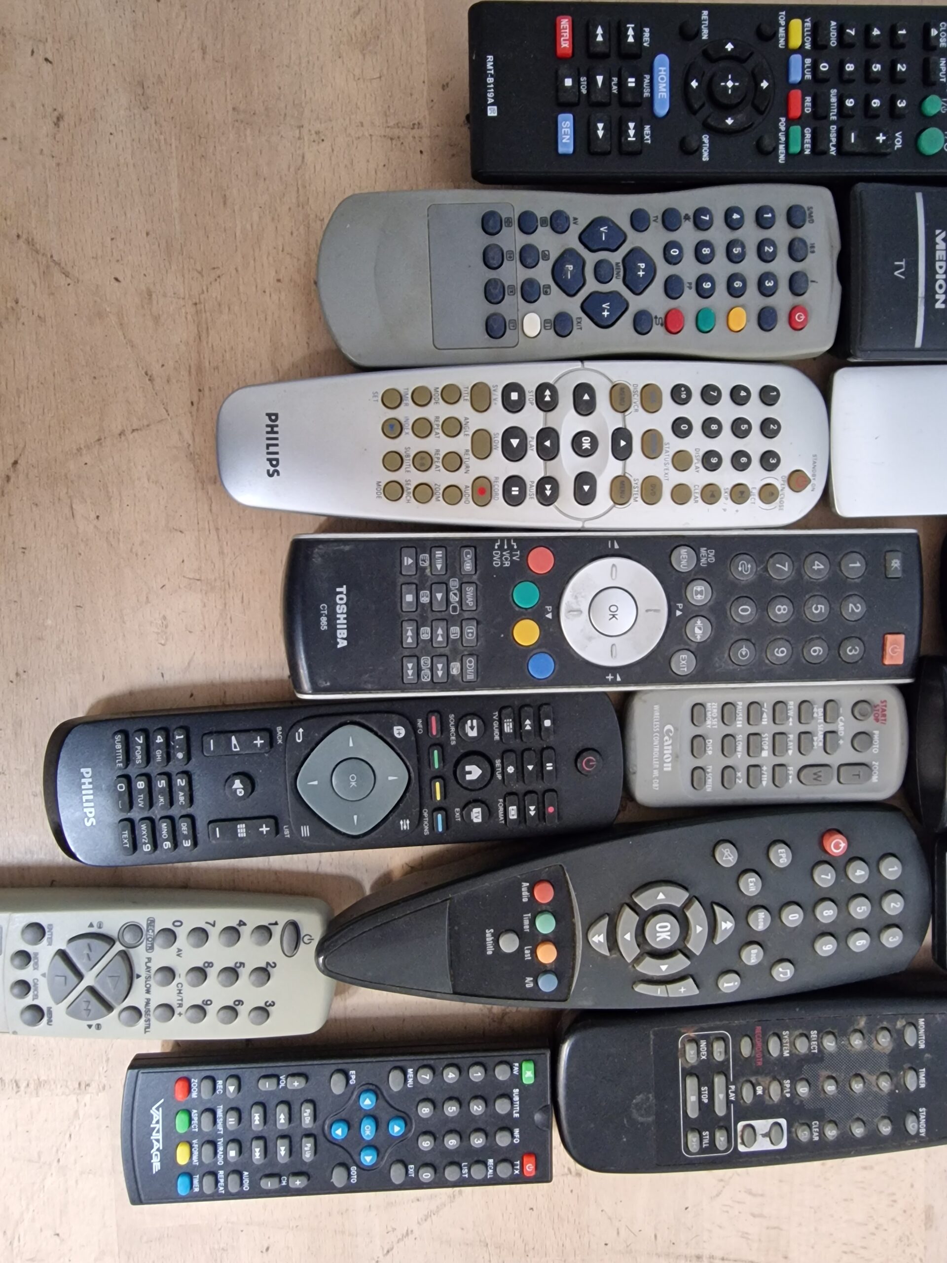 Fernbedienungen für TV, Receiver, DVD, HiFi & weitere Geräte – verschiedene Modelle – Bild 29