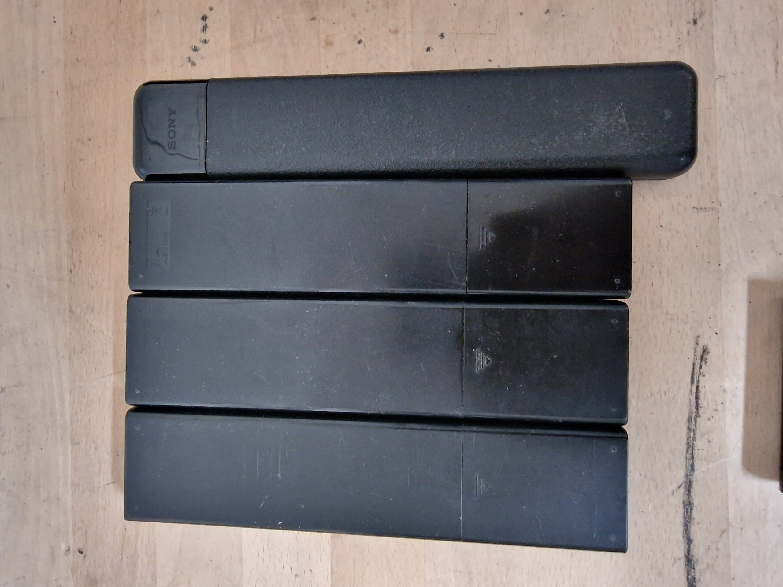 Fernbedienungen für TV, Receiver, DVD, HiFi & weitere Geräte – verschiedene Modelle – Bild 6